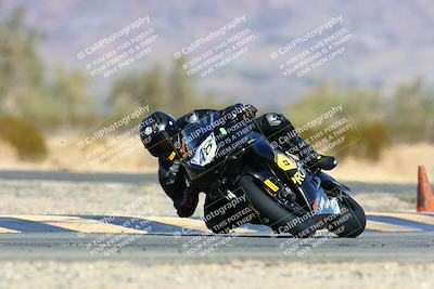 media/Jan-16-2022-CVMA (Sun) [[7f3d92989d]]/Race 2 Supersport Middleweight/